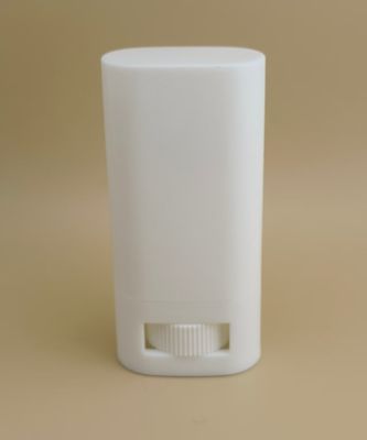 Weiße, flache, glatte Lippenbalsam-Verpackung für Lippenstifte