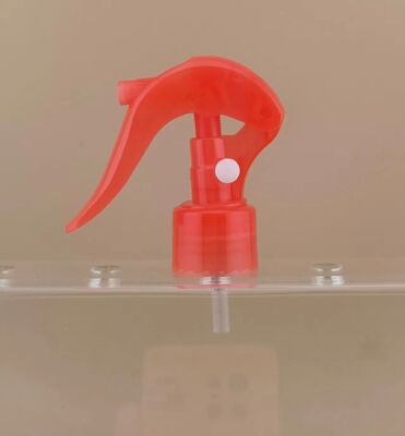 Roter Mini-Trigger-Sprayer für die Haushaltsreinigung