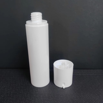 80 ml Kapazität Luftlose Pumpflasche mit matter/glänzender Oberfläche