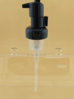 30mm PP Haarkamm Schaumpumpe 2 in 1 für Haustier Haarpflege Schaumpumpe