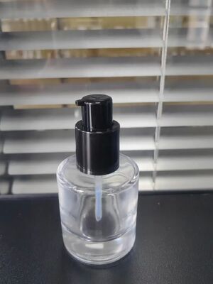 Anpassen Öko-freundliche Flüssigseifen-Dispenser Plastikflasche Pumpe PP Plastik Lotion Pumpe zum Waschen 28/410