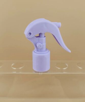 Lichtviolettes Kunststoff-Mini-Trigger-Sprayer K604-1 für Flaschen und Friseure