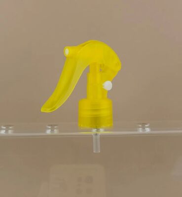 Gelber Mini-Trigger-Sprayer für die Haushaltsreinigung