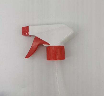 Selbstgefertigter, bunter, feiner, nebliger Triggersprüher aus Kunststoff, Wassersäulenstrahl