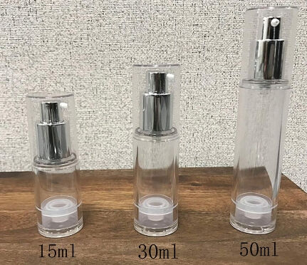Neu gestaltete braune tragbare Plastikflasche ohne Luft und Reisekomfort mit weißer Abdeckung