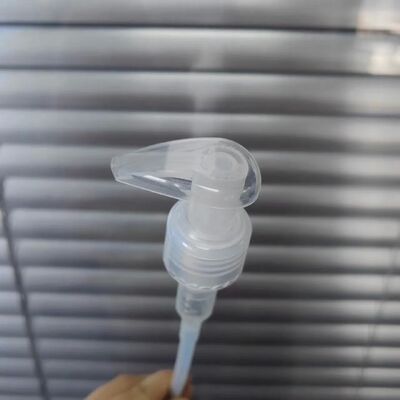 Pumpkopf 2cc Dispenser Lotion Pump 28/410 glänzendes Silber Metallisiert