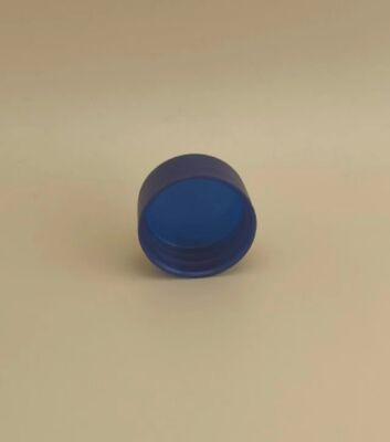Fein gestaltete dunkelblaue Plastikkappe für Hautpflegeflaschen