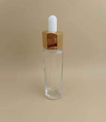 Kundenspezifische klare Tropffflasche mit CRC Possible und Nice Polygon Design bietet eine langlebige Verpackungslösung für Essence