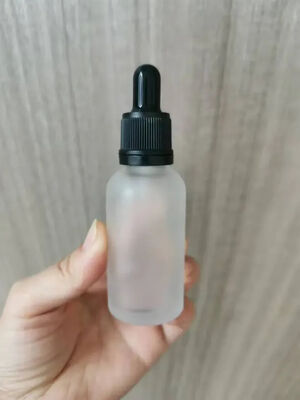 Glastropffflasche mit Frostglasflaschen und manipulationssicheren Verschluss für ätherisches Öl
